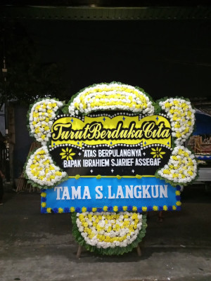 Papan Bunga Duka di Parakansalak